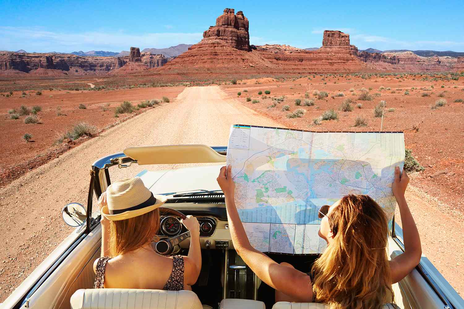 Easy Parked: The Best Parking Apps for 2026 Road Trips