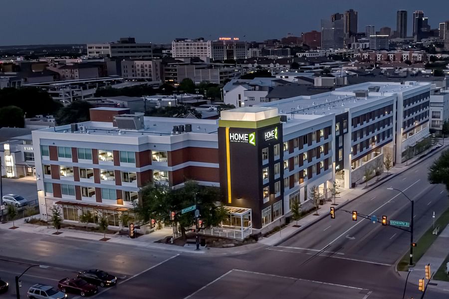 San Antonio Riverwalk hotels with parking validation