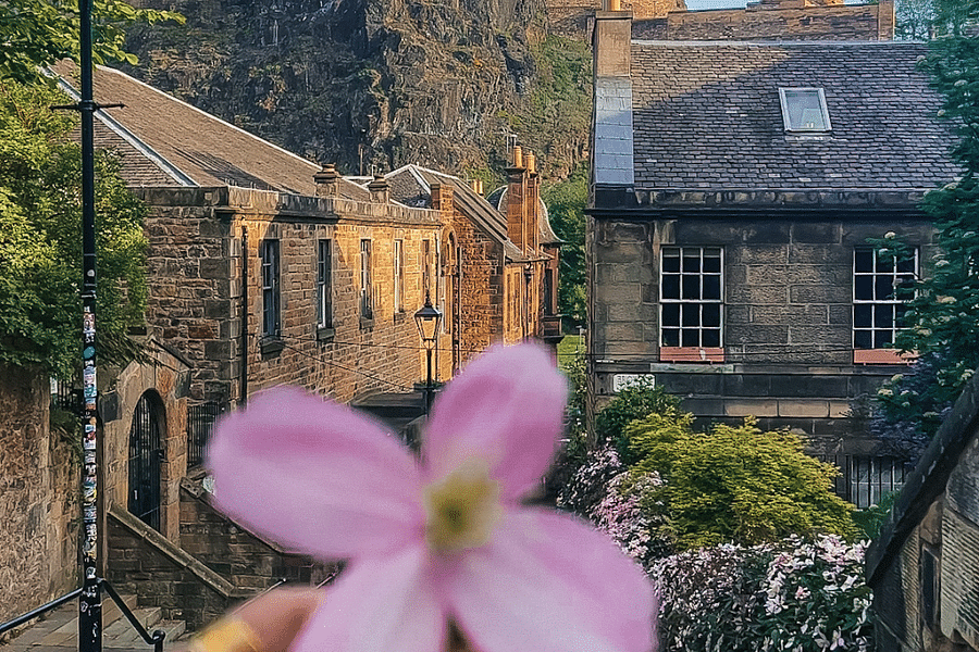 Edinburgh Castle Terrace parking