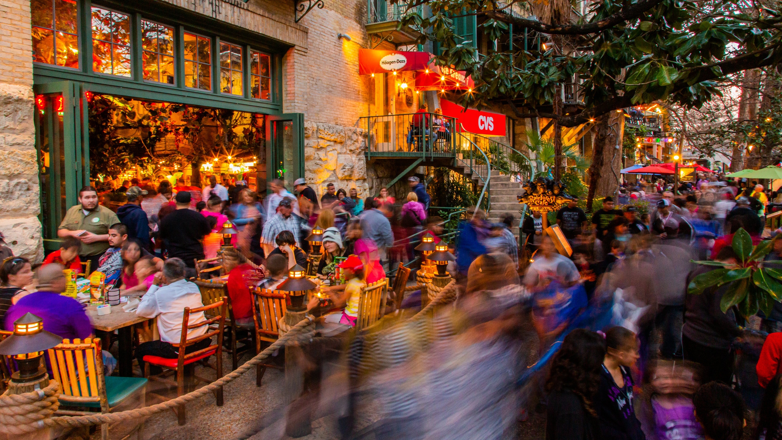 Rainforest Cafe San Antonio Riverwalk