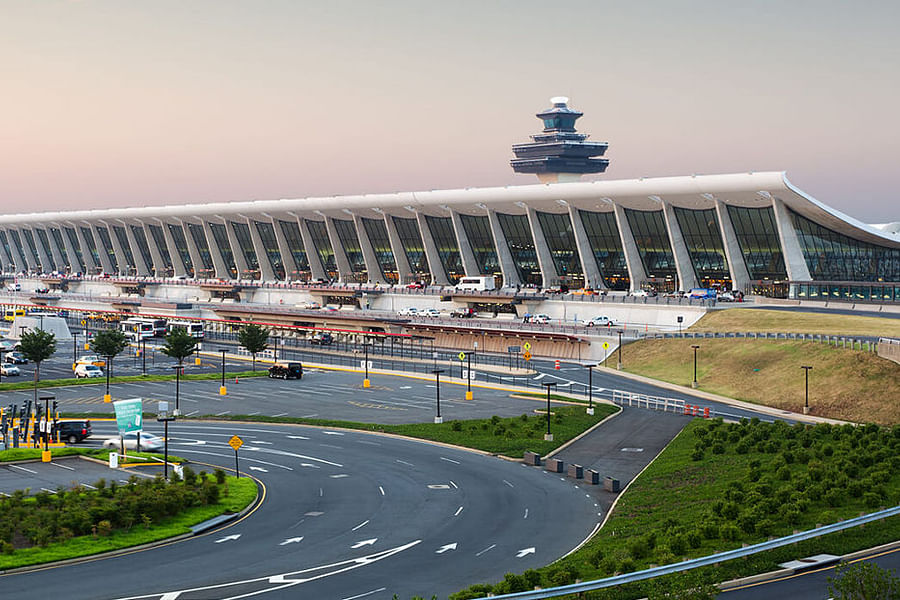Bolt Parking LaGuardia
