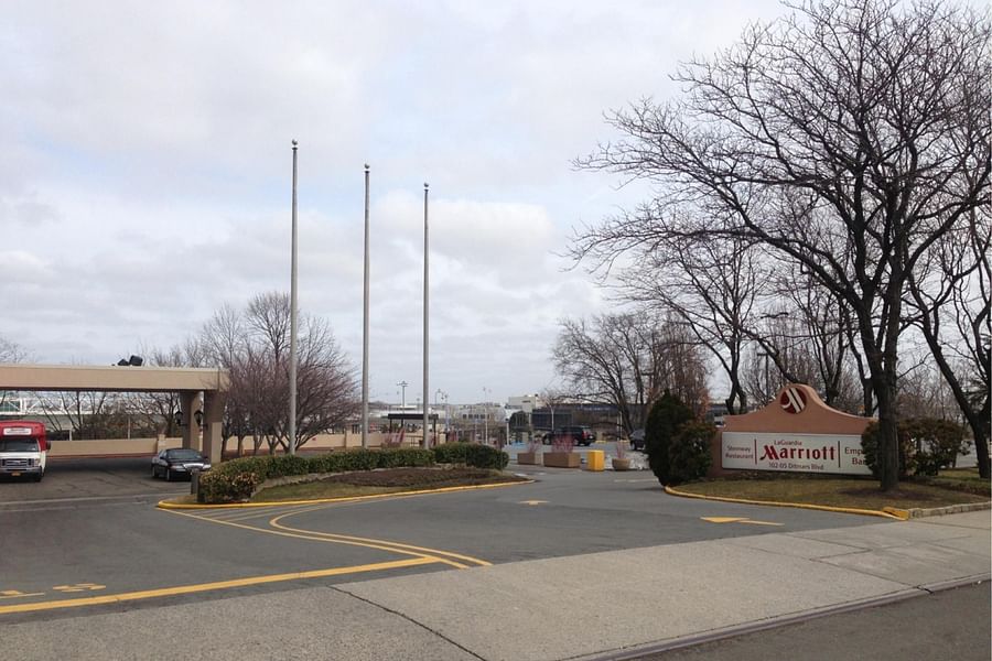 LaGuardia Airport Long Term Parking