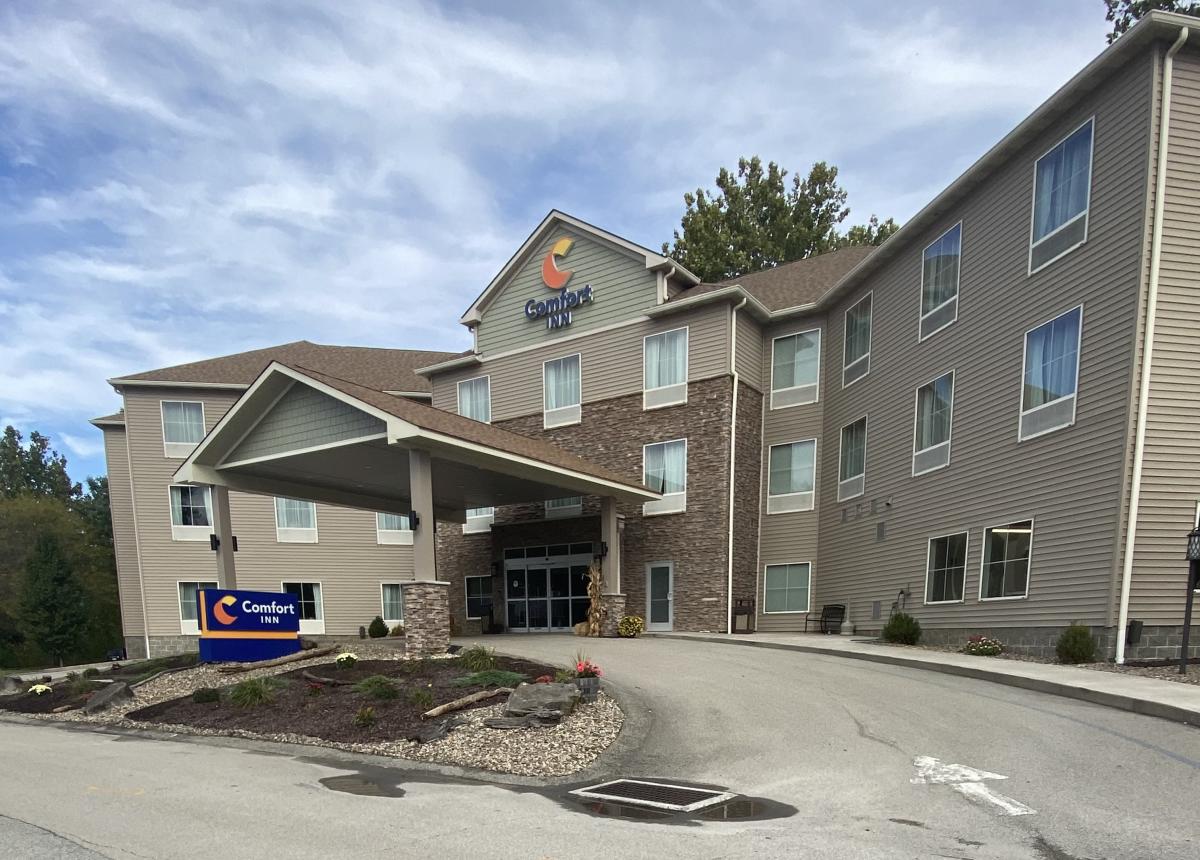 Comfort Inn & Suites LaGuardia Airport