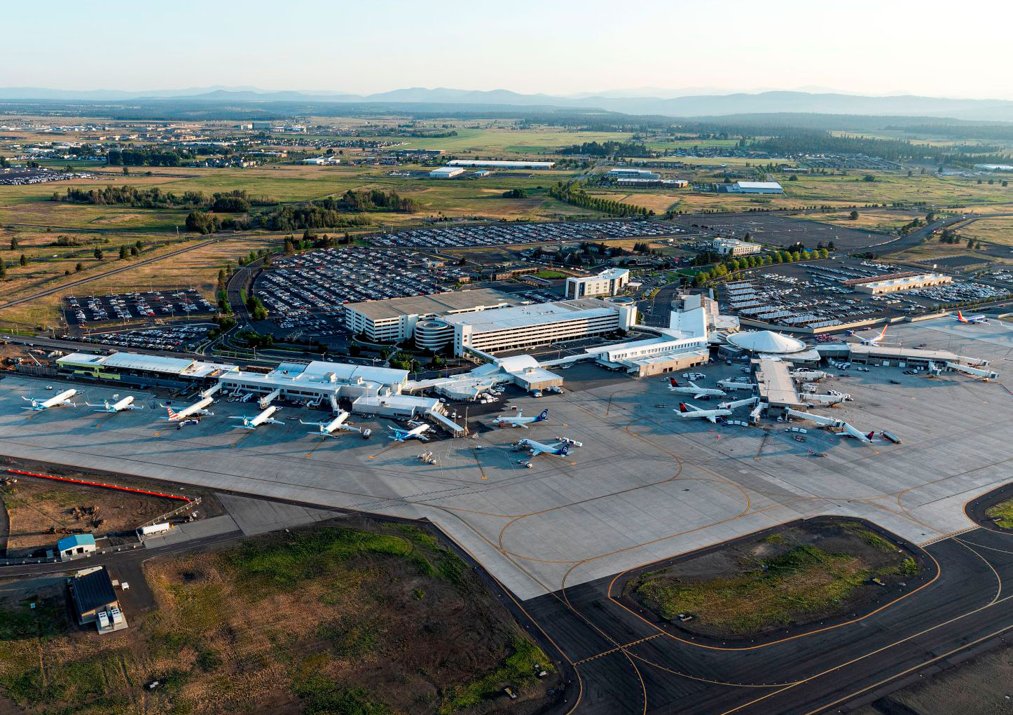 Park Plus Airport Parking LaGuardia shuttle